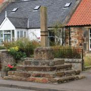 Mercat Cross, Aberlady. Image: Copyright Richard Sutcliffe and licensed for reuse under this Creative Commons Licence.