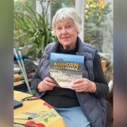 Author Elspeth MacGregor is hoping her book - A Fogrhorn called Charlie - can benefit the repairs at North Berwick harbour