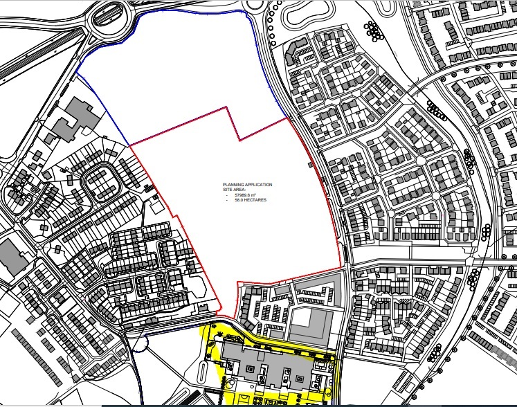 The site of the new secondary campus is marked in red and the location of the present Wallyford Primary School can been seen in yellow. At the top left of the map is the Wallyford Toll roundabout. The secondary campus will be built on farmland west of