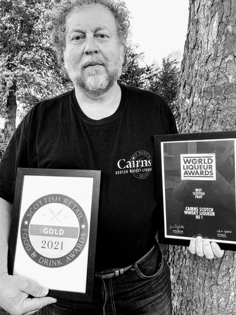 George Cairns, Cairns Exclusive Drinks Company Managing Director, awarded two prestigious drinks awards 