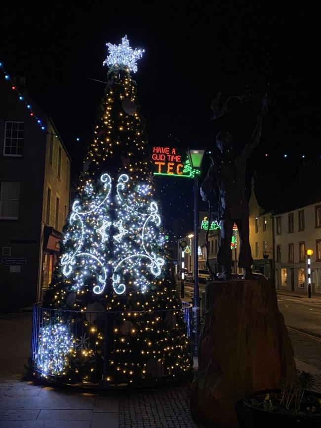 The Christmas tree outside Dunbar Town House has been damaged