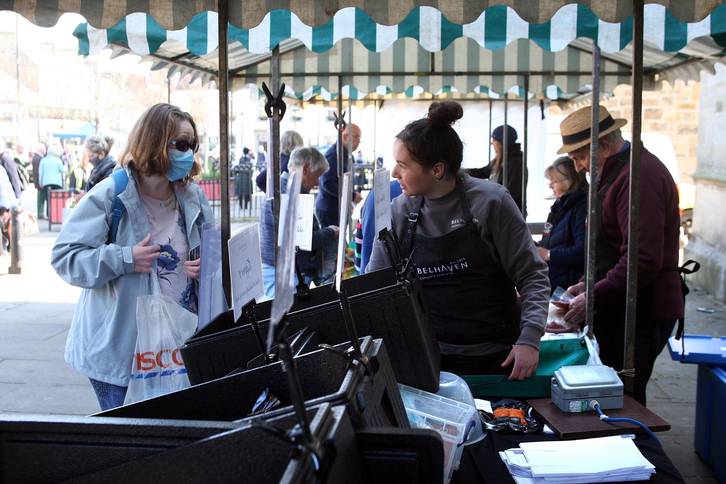 Market visitors raise hundreds of pounds for Ukrainian refugees - Vimarsana News