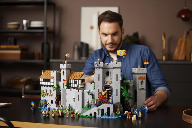 East Lothian Courier: LEGO® Lion Knights’ Castle. Credit: LEGO
