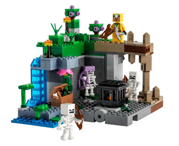 East Lothian Courier: LEGO® Minecraft® The Skeleton Dungeon. Credit: LEGO