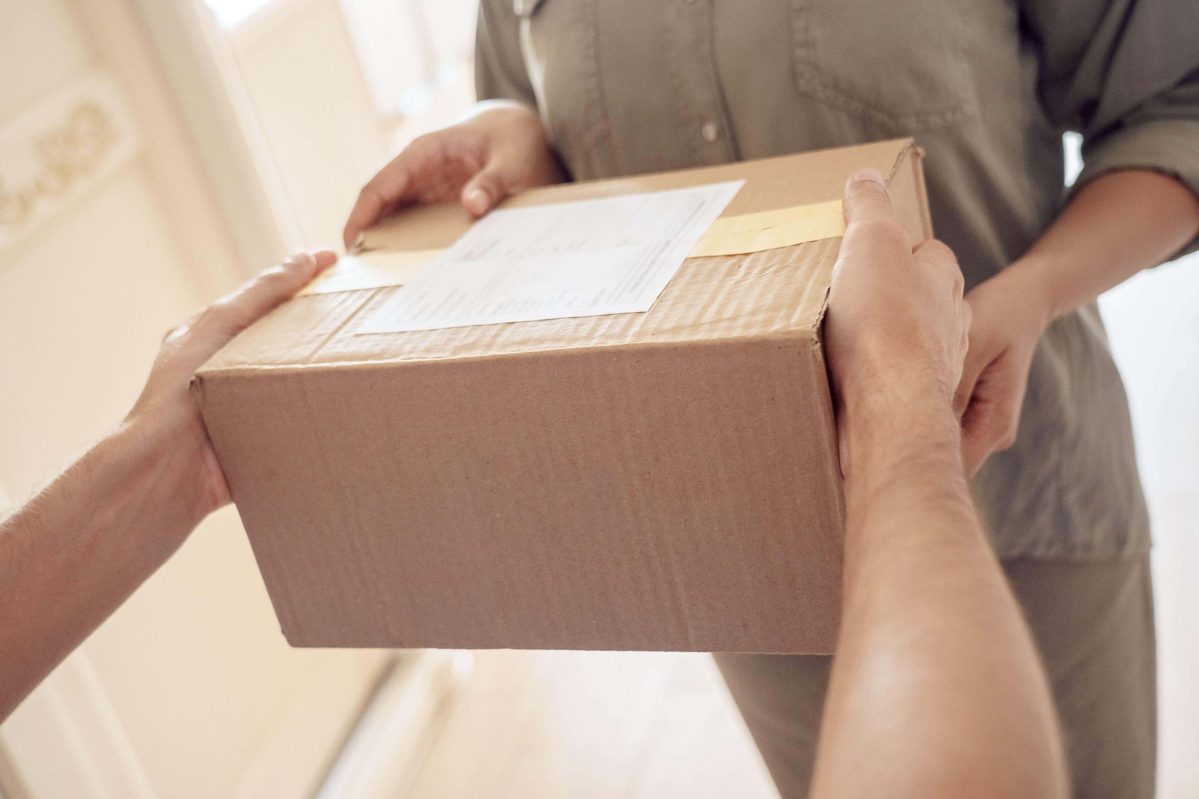 Parcel firms must 'substantially' improve complaints handling, warns watchdog - Vimarsana News
