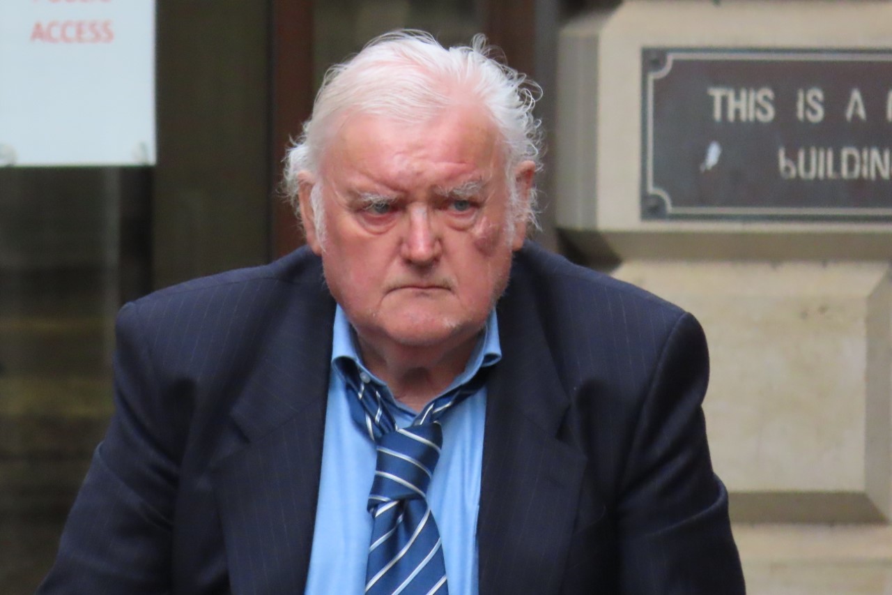 Serial toilet flasher in court for breaching ASBO banning him from public toilets
