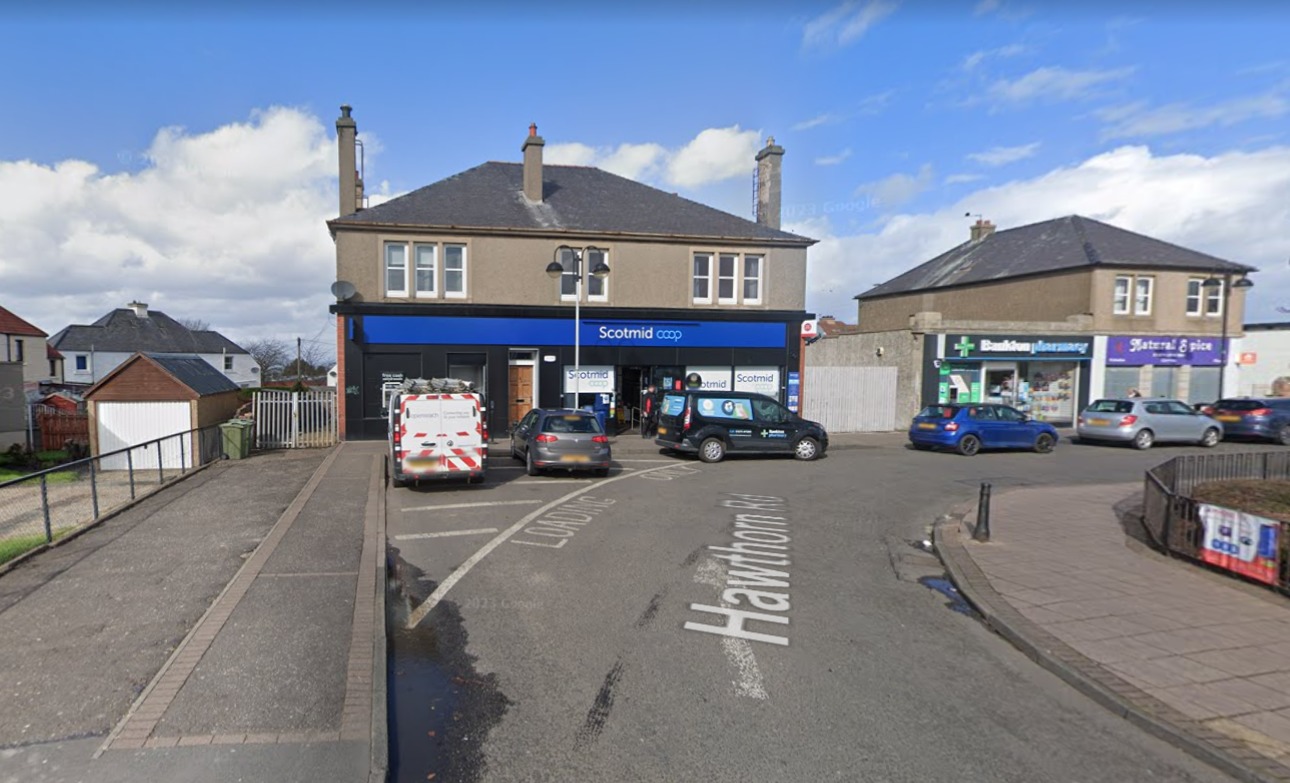 Prestonpans: Youngster calls for no more Co-ops in town - Vimarsana News